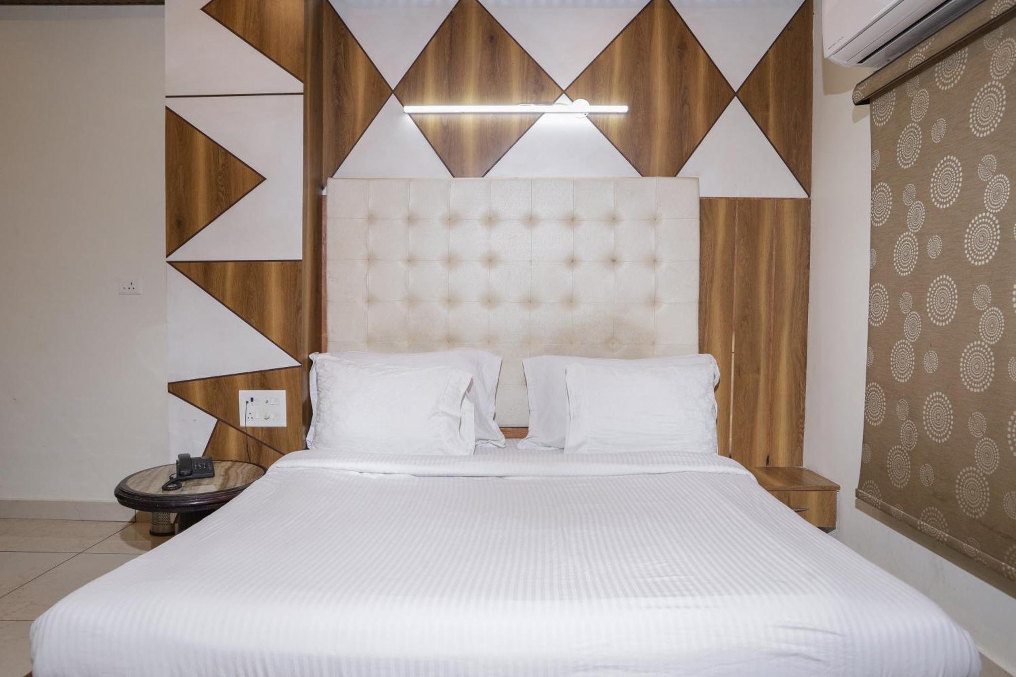 Hotel Razia Inn Hisār Dış mekan fotoğraf