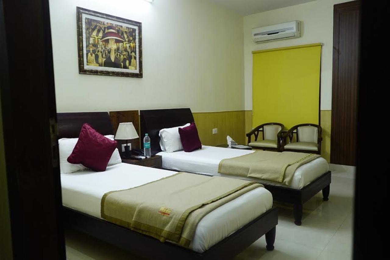 Hotel Razia Inn Hisār Dış mekan fotoğraf